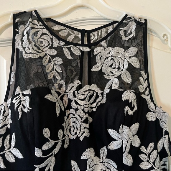 New! Eliza J. brand Stunning Black & White Floral Sleeveless Dress Women’s SZ 6 - Picture 7 of 16